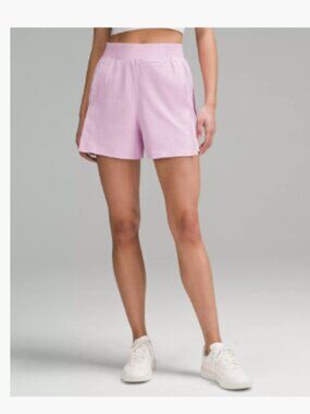 Lululemon Stretch Woven Relaxed-Fit High-Rise Short 4" Vitapink Size M